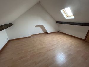 Photo 1- click for photo gallery